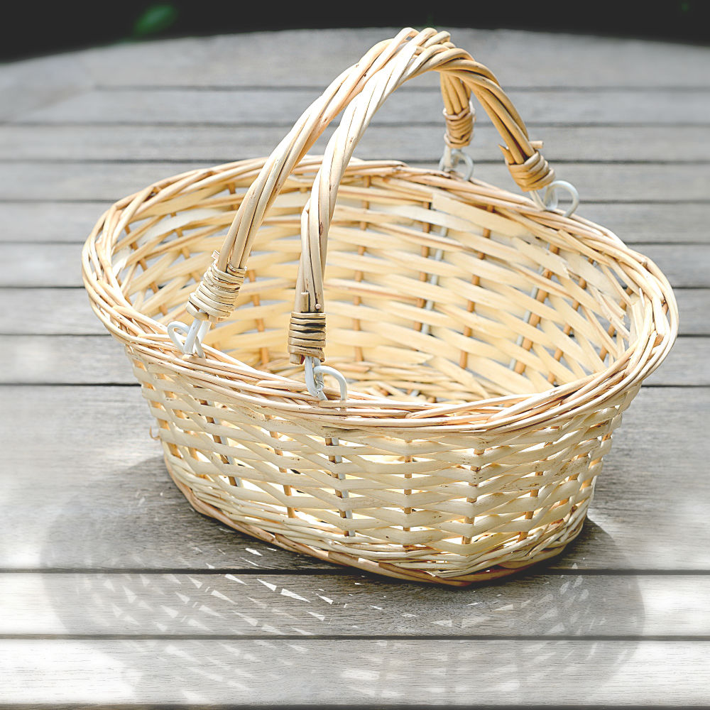 Flower Girl ~ 28CM Wicker Basket with 2 Handles
